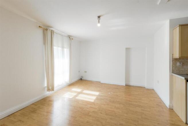 Silver Street - 004.jpg