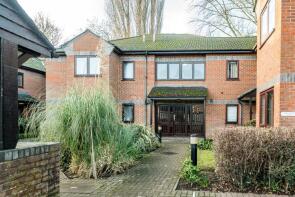 5 Teal House, The Millstream, London Road, High Wycombe HP11 1AE