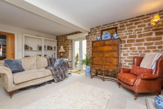 3 bed House for sale Image 7