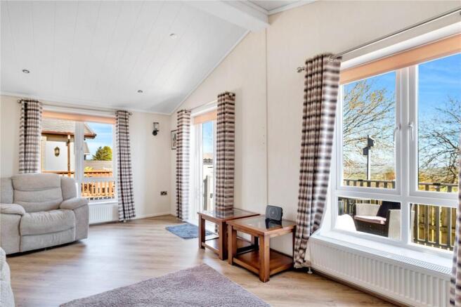2 bed Detached for sale Image 6