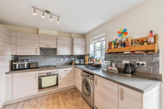3 bed End of Terrace for sale Image 5