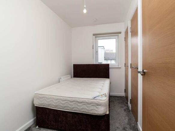 63149_SQFT_5G_Duff_S