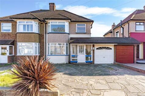 Severn Drive, Upminster, RM14