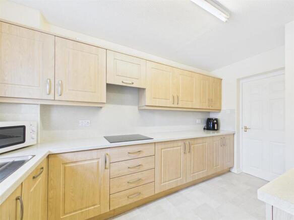 St Aidans Court, Tynemouth photo 4