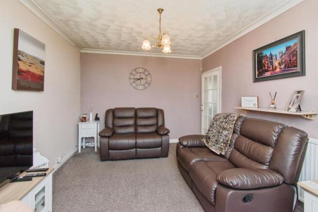 3 bed Detached for sale Image 5
