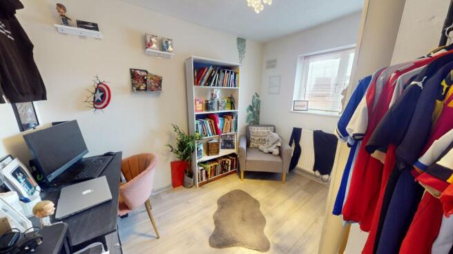 Photo 12