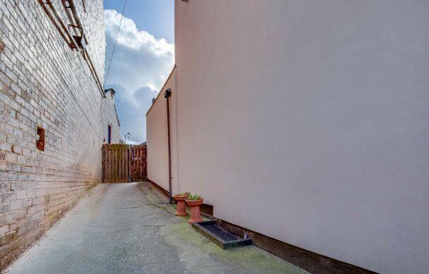 3 bed Cottage for sale Image 10