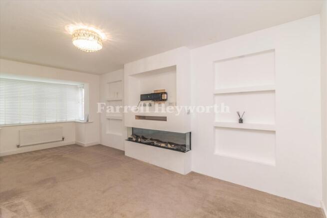 Lounge image 2