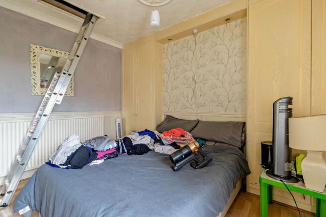 3 bed Semi-Detached for sale Image 7