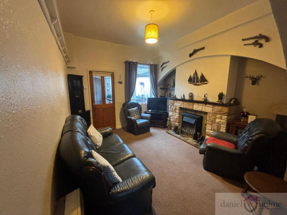 North Avenue, Leek ST13 8DP photo 5