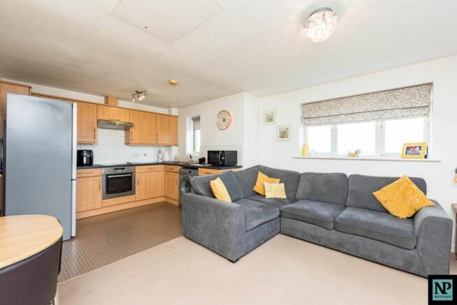 Living/Dining Area