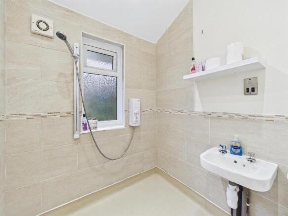 3 bed Mobile Home for sale Image 8