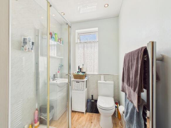 3 bed Terraced for sale Image 5