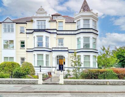 Trinity Square, Llandudno, Conwy, LL30