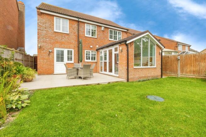 2025-10-02-71lincolnroad047