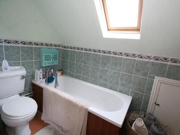 Photo 10