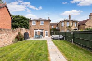 The Coach House, Barley Mow Road, Egham TW20 0NX
