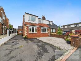 11, Doncaster Close, Little Lever, Bolton BL3 1EG