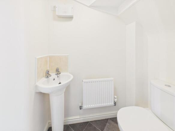 2 bed Terraced for sale Image 6