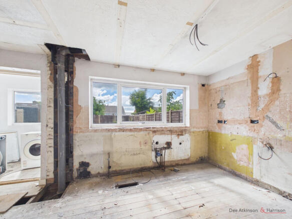 Cedar Wood, Gilberdyke, Brough, HU15 2TZ photo 4