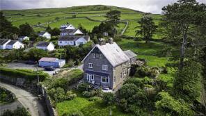 Ty Goleu, Ffordd Y Coleg, Llwyngwril LL37 2UZ