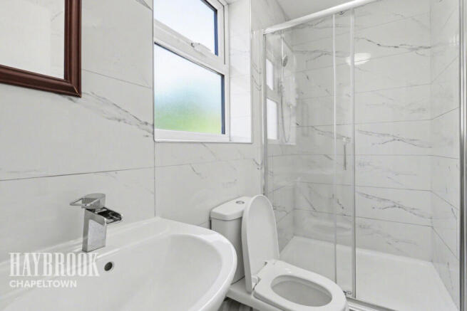 8 bed Semi-Detached for sale Image 8
