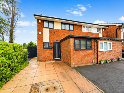 Green Meadows, Westhoughton, BL5