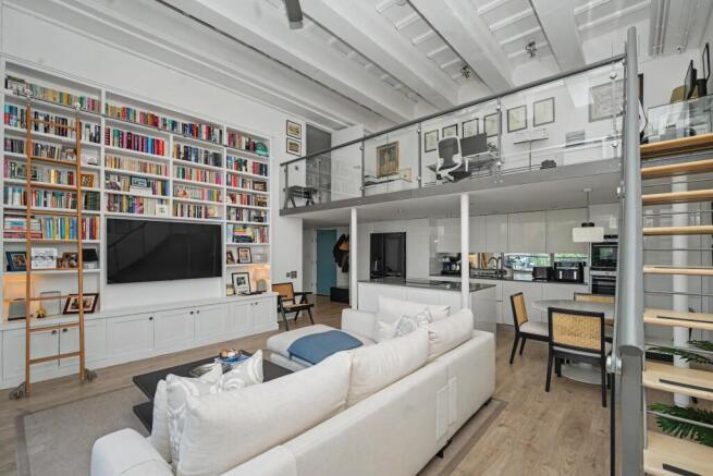 Flat 14, The Piper Building, Peterborough Road, Fulham, London SW6 3EF