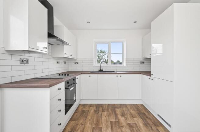 3 bed Detached for sale Image 10