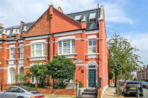 Flat B, 65, Quarrendon Street, London SW6 3ST