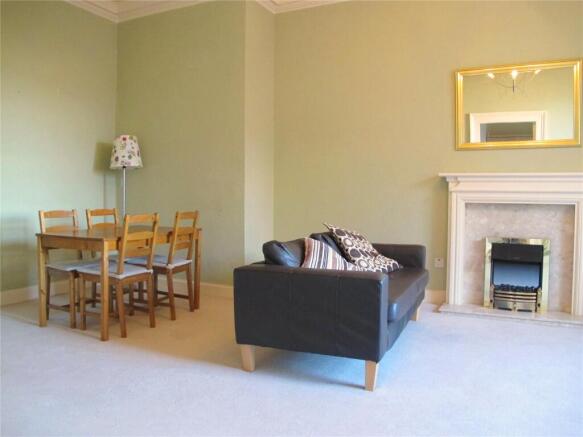 Lounge 1