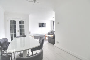13, Ferguson Court, Romford RM2 6RJ