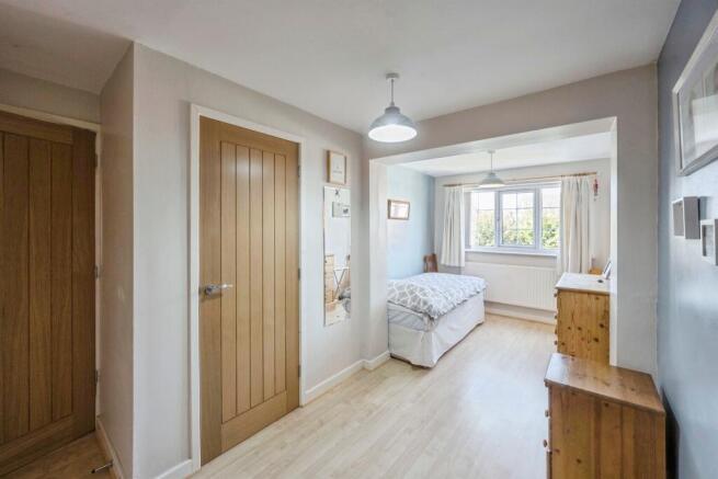3 bed Detached for sale Image 10
