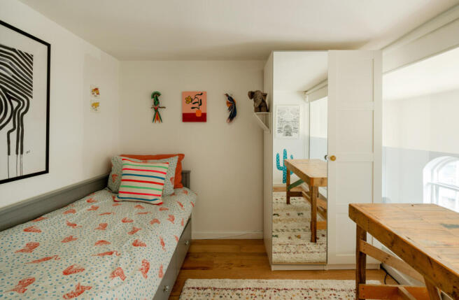 207428 - Hornsey Road, London, N7 - high res - ...
