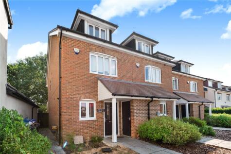 Onslow Place, Bisley, Woking, Surrey, GU24