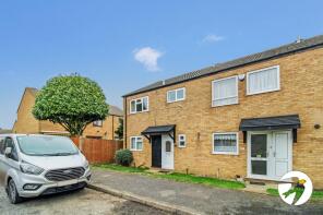 74, Apsledene, Gravesend DA12 5EE
