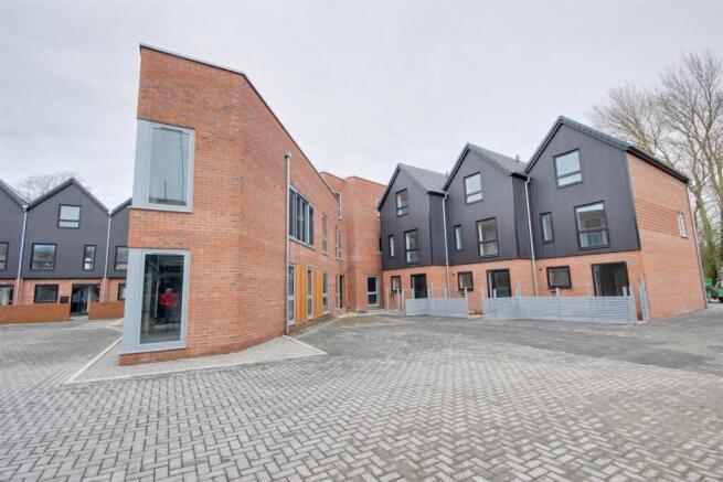 IMG_0013-IMG_0015_lzn - rear of apts old school wa