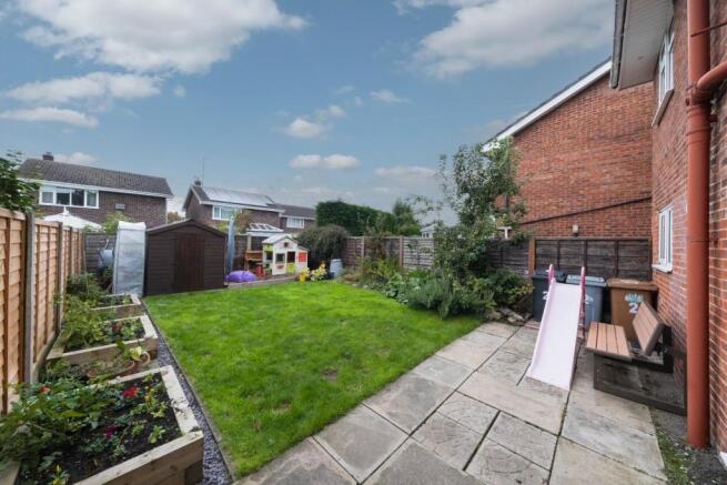 2 Tytherington Close-022.JPG