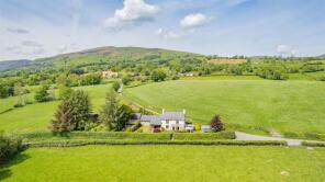 Bellevue, Cefn Coch, Llanrhaeadr-ym-mochnant SY10 0BJ