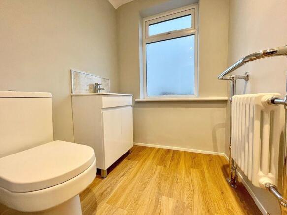 En-Suite Showe...