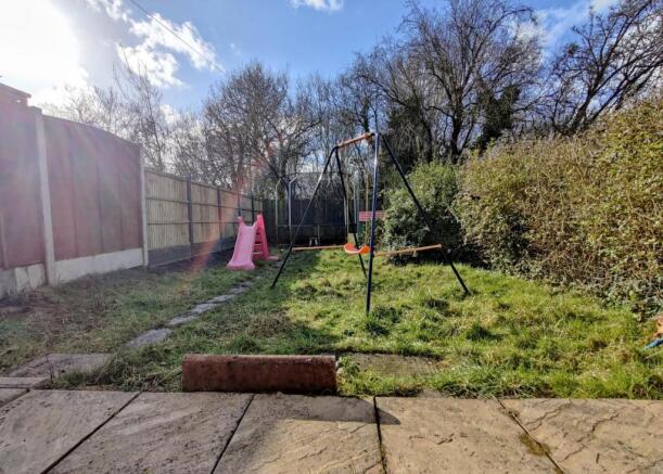 61 Dodsworth updated garden.jpg
