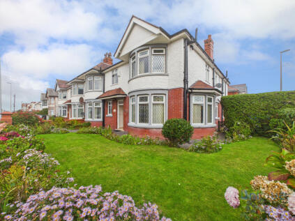 Knowle Avenue, Blackpool, FY2