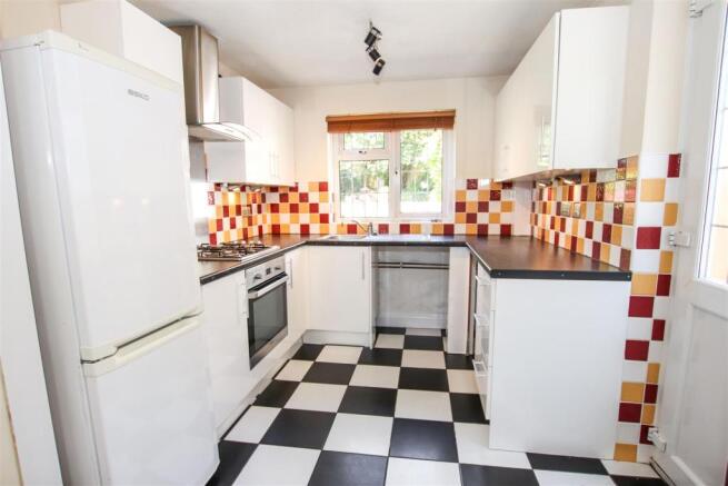 EXTENDED FITTED KITCHEN / DINING ROOM