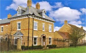 25, Nickleby Way, Hitchin SG5 4FJ