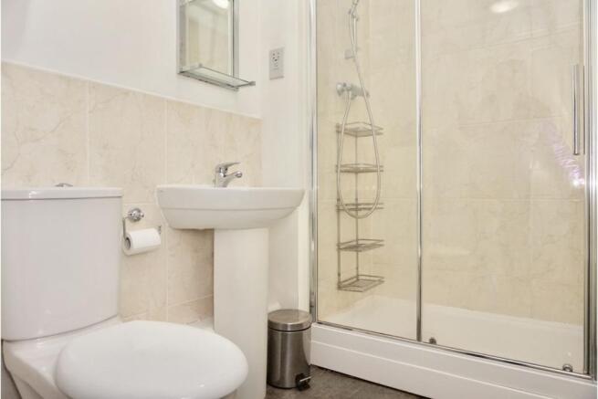 Jack & Jill En-suite
