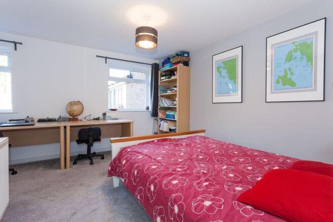 RECEPTION ROOM/BEDROOM 5 