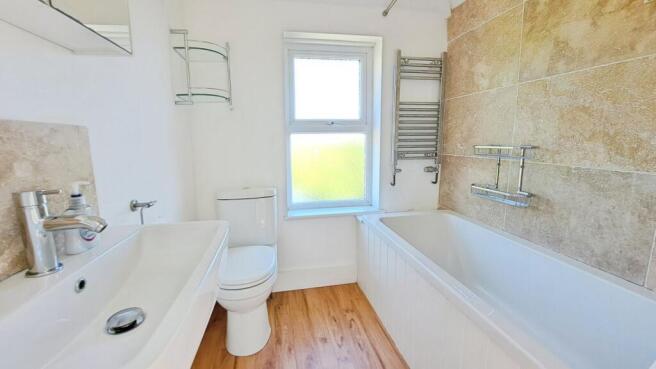 Bathroom/Wc