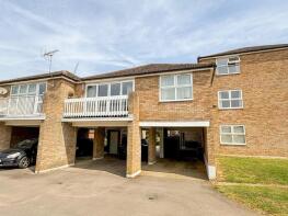 7, Dulverton Court, Bideford Green, Leighton Buzzard LU7 2UG