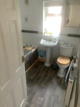 Photo 10