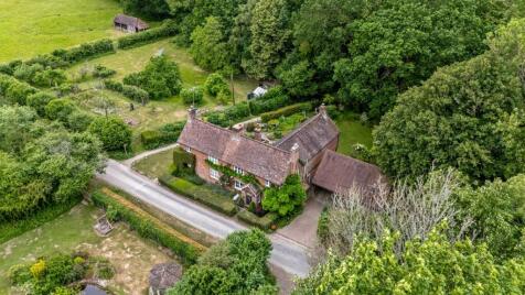 Newells Lane, Lower Beeding, RH13